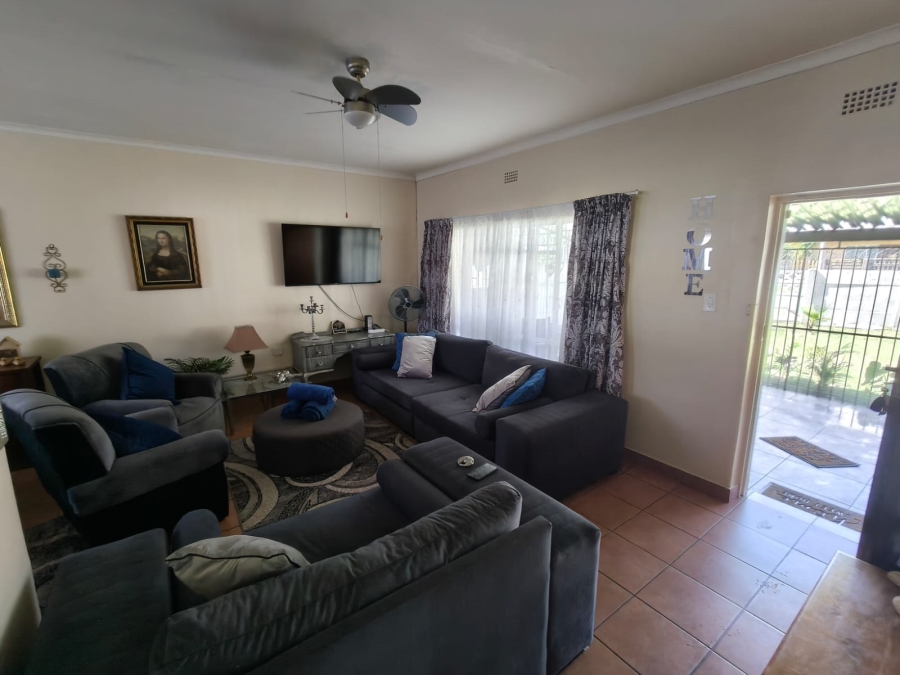 3 Bedroom Property for Sale in Protea Park North West